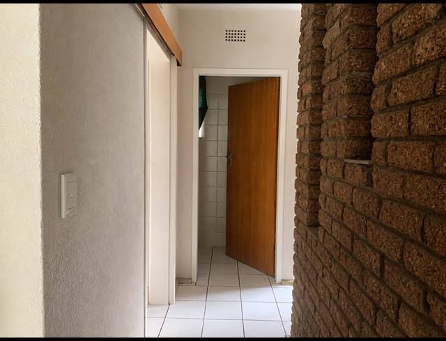 3 BEDROOM APARTMENT FOR SALE IN VEREENIGING CENTRAL